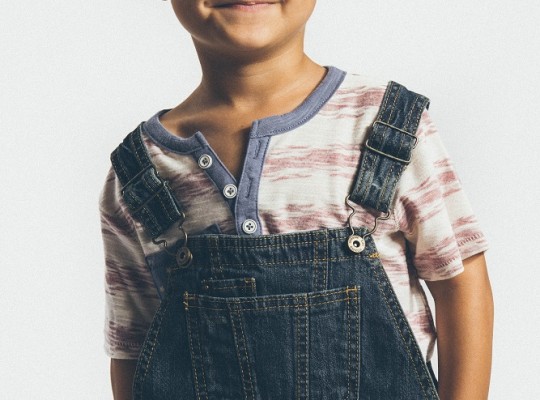 Preschooler Portraits: Dressing like a big boy
